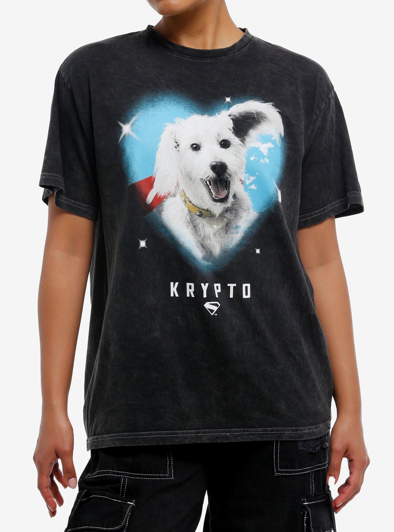 DC Comics Superman Krypto Heart TShirt Graphic Tee | Graphic Tee | Unisex Shirt | High-Quality Print