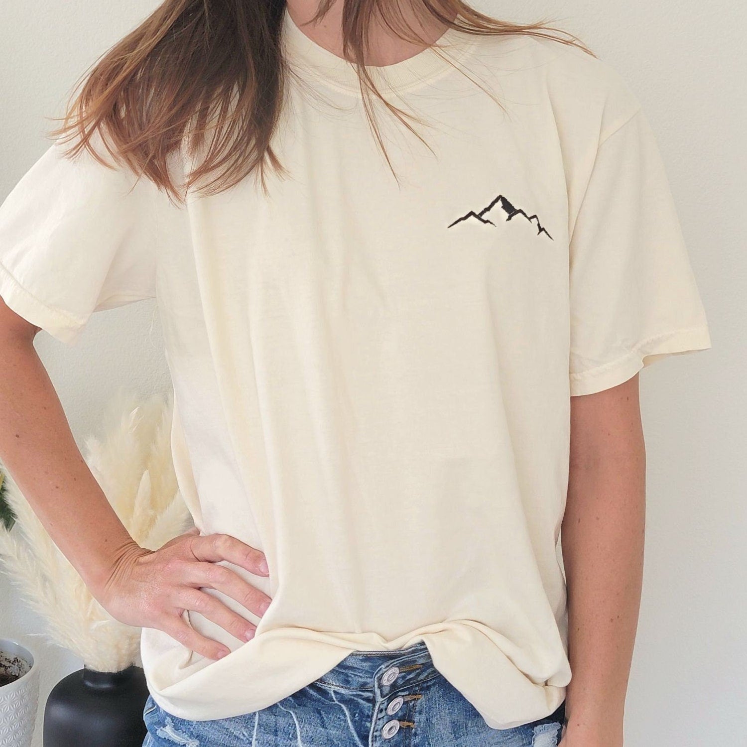 Comfort Colors Embroidered Mountain T shirt-Minimalist T shirt-Outdoor t shirt-Nature t shirt-Customized T shirt-Garment Dyed T-Shirt