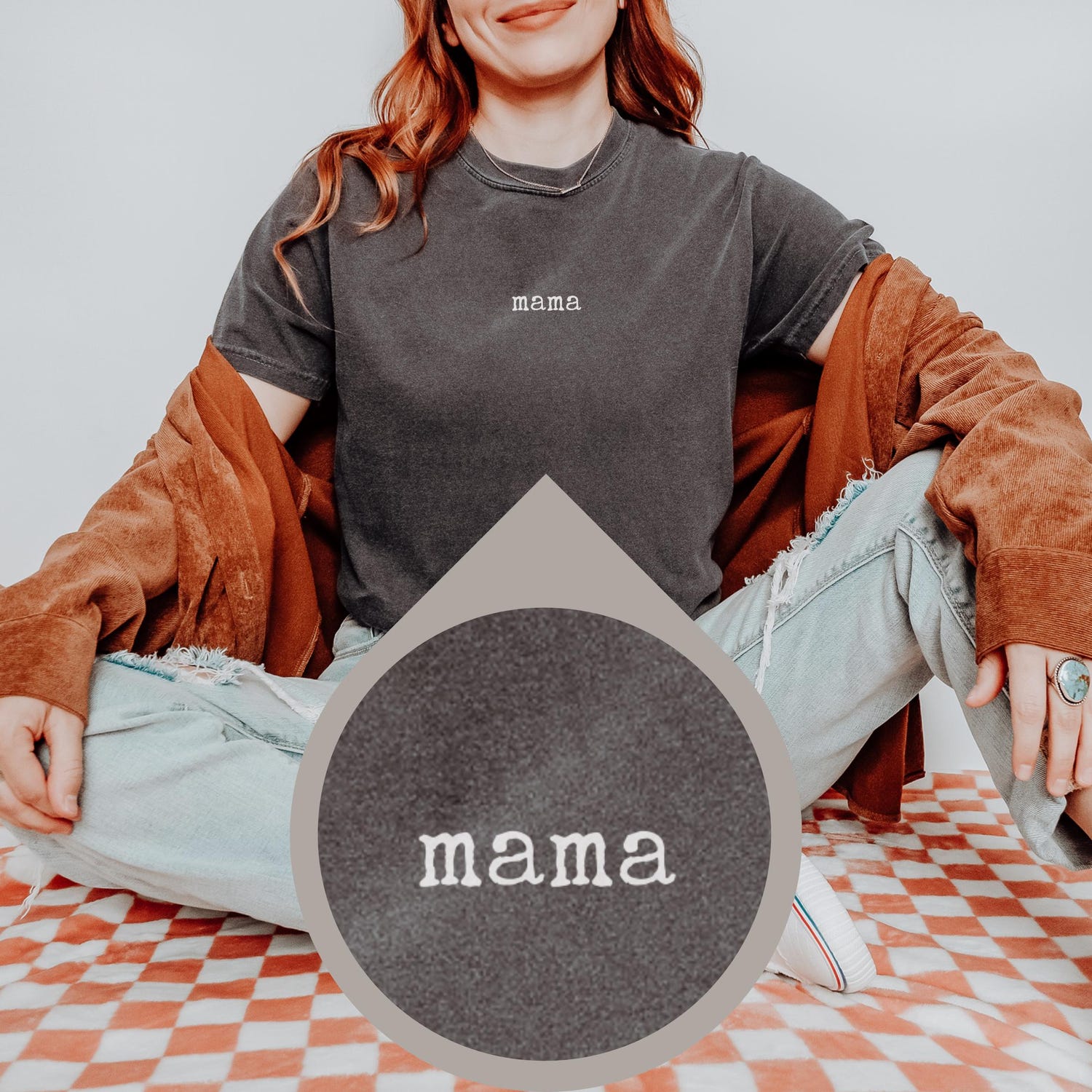 Minimalist mama T-Shirt, Minimal Life Mom Tee, Mothers Day Gift, Less is More Simple Graphic Mom Shirt, Present For Mama