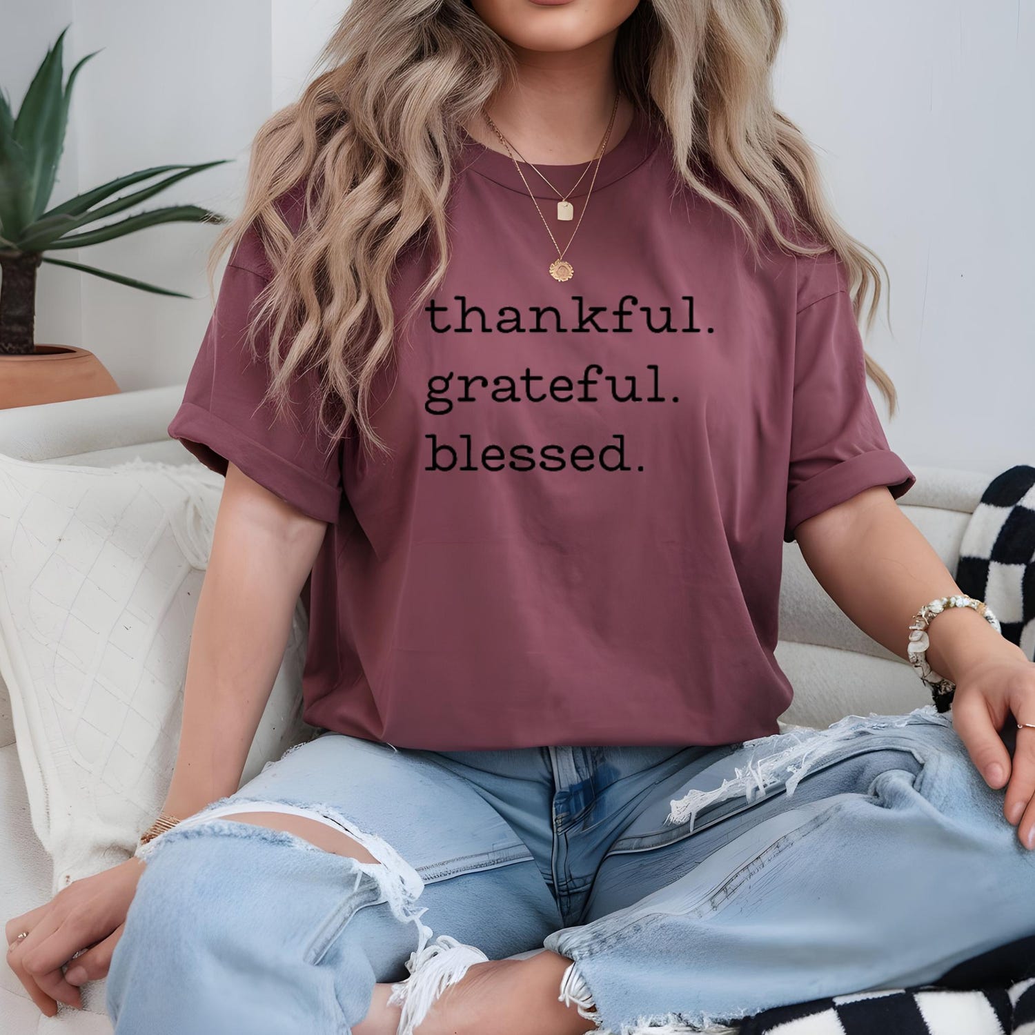Minimalist T-shirt Grateful, thankful, blessed, Unisex Garment-Dyed Cotton Graphic Tee