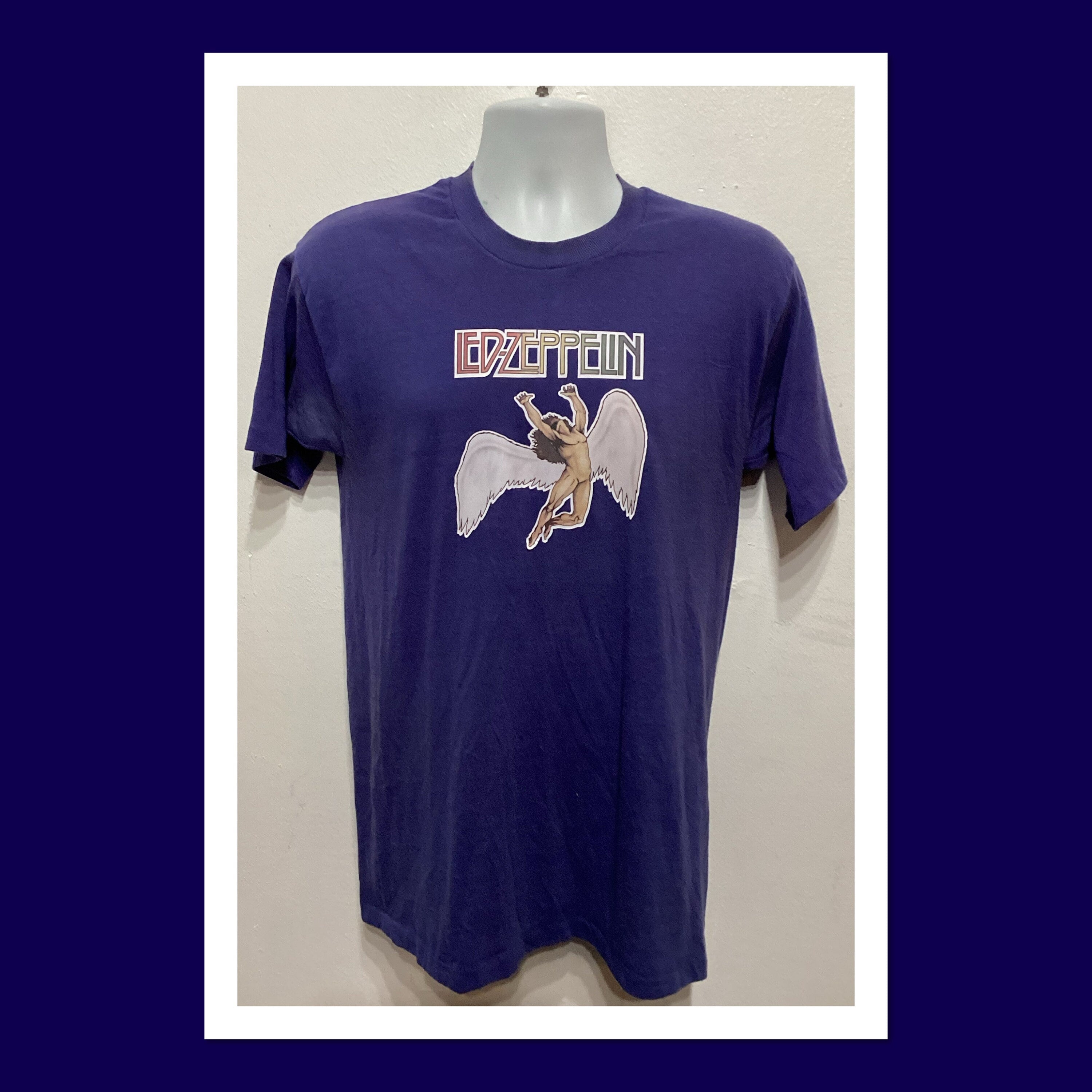 1970s Vintage decal rock T shirt quotLed Zeppelinquot Size X large Graphic Tee – Fan Favorite · Trending Graphic Apparel