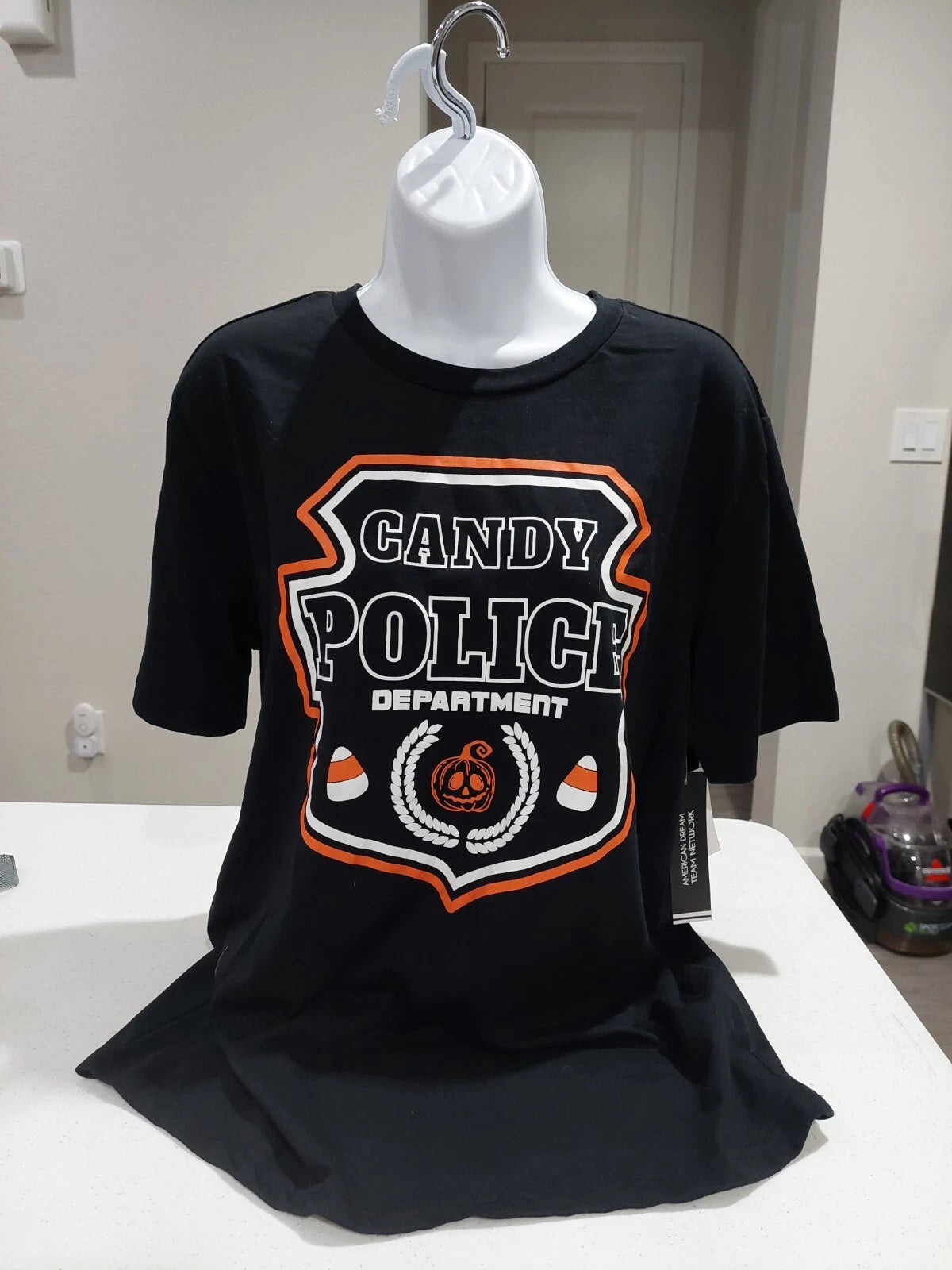 New Candy Police Department Halloween T-shirt Adult Size Medium Dream Team Tee