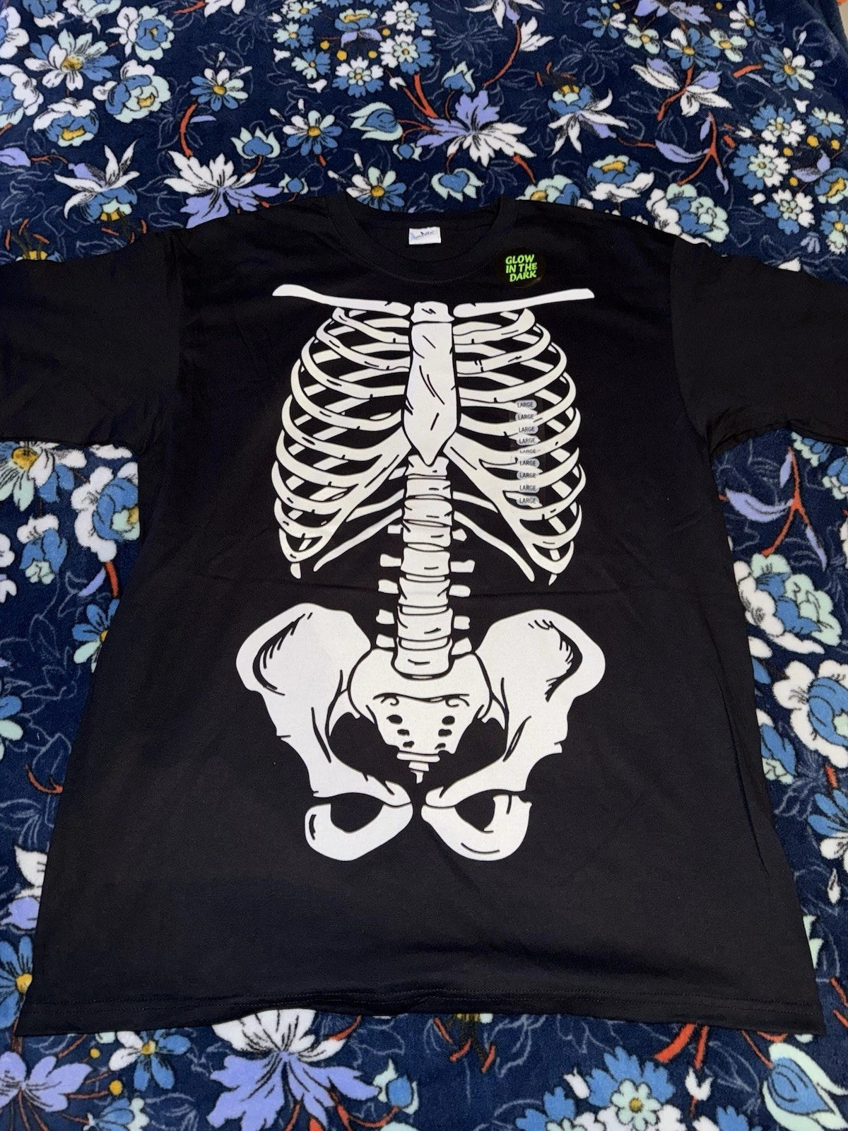 Halloween T-shirt Adult Large Black Skeleton Glow In The Dark