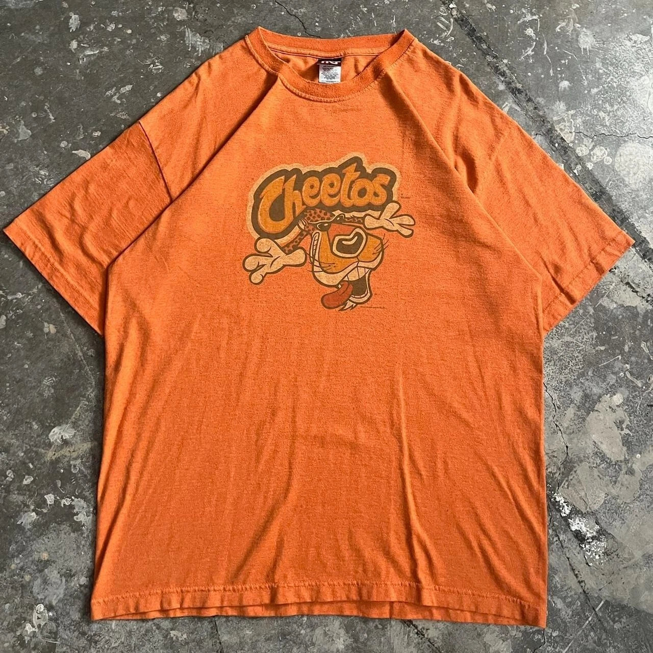 Y2K Cheetos Chester Cheetah 2006 T-Shirt