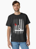 Distressed American Flag Kayak Duck Hunting T-Shirt