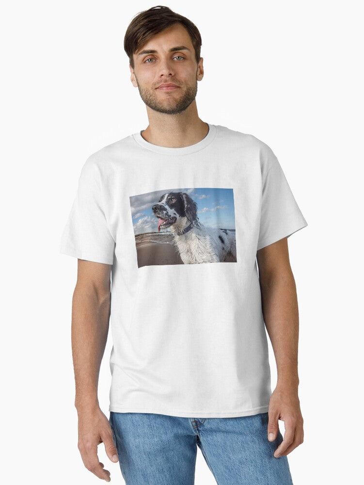 English Setter Dog at the Beach T-Shirt